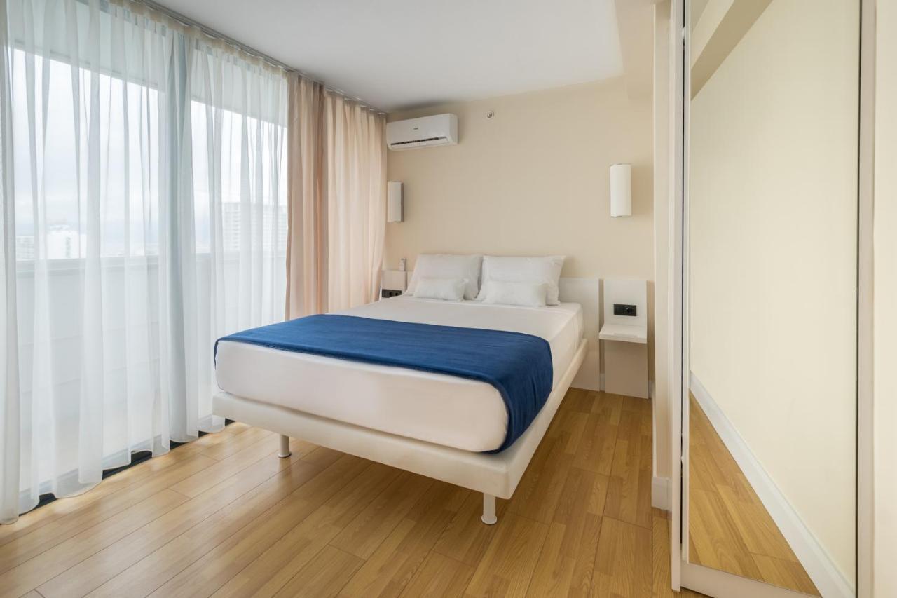 Downtown Centre In Batumi Aparthotel Orbi City In Батуми Экстерьер фото