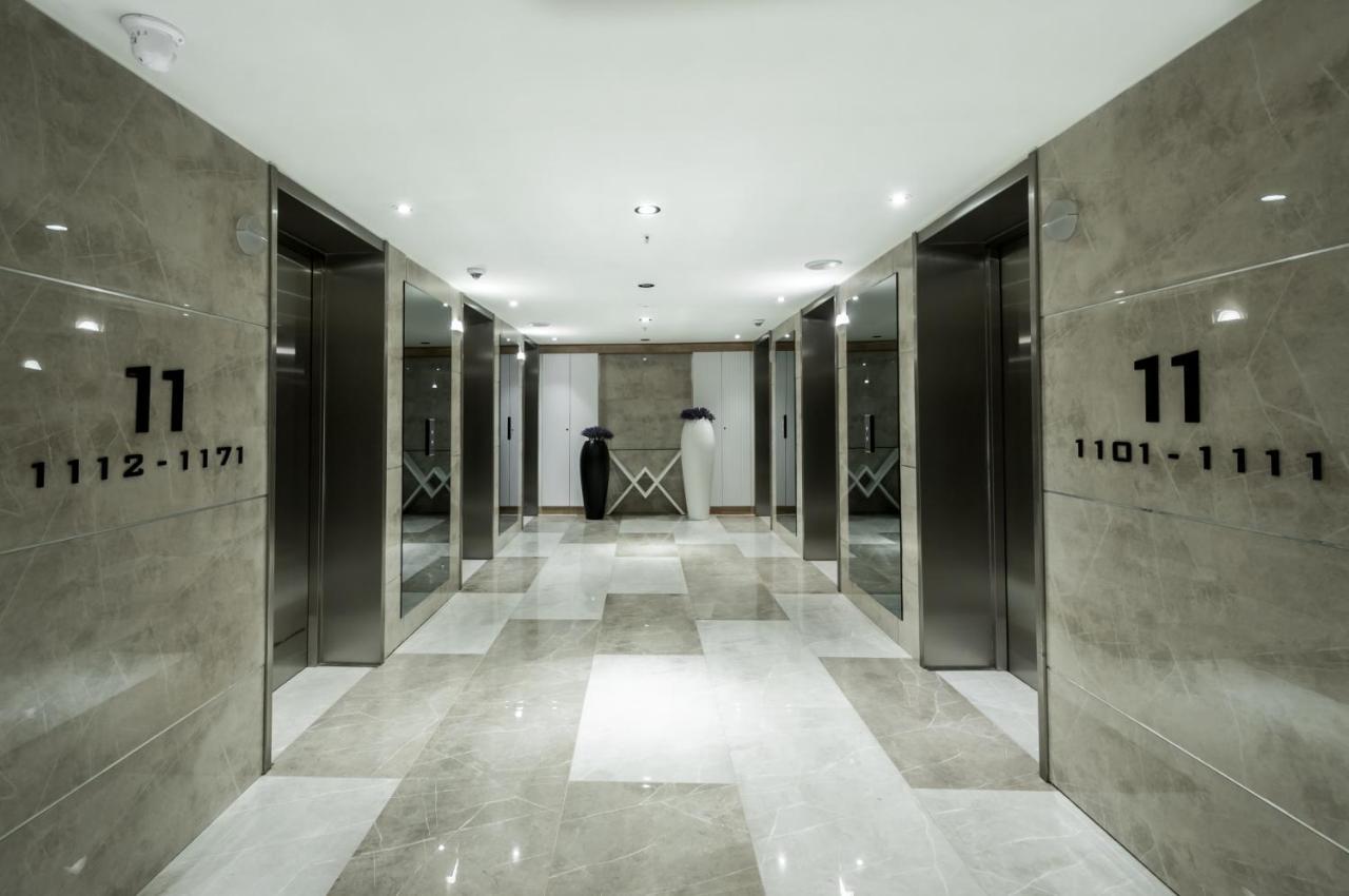 Downtown Centre In Batumi Aparthotel Orbi City In Батуми Экстерьер фото